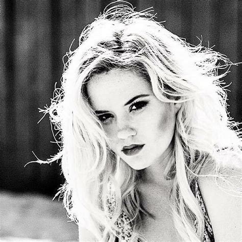 halle arbaugh|PUBLICATIONS .